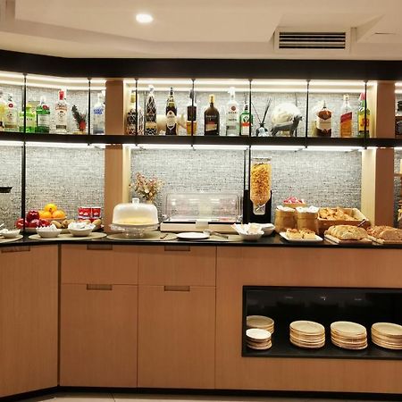 פלנסיה Hotel Don Rodrigo מראה חיצוני תמונה