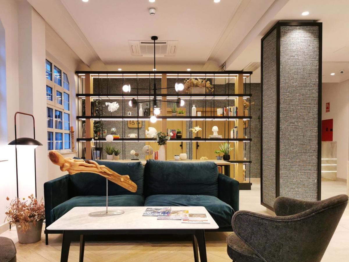 פלנסיה Hotel Don Rodrigo מראה חיצוני תמונה