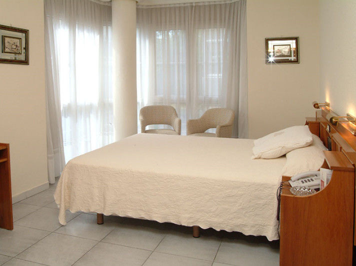 פלנסיה Hotel Don Rodrigo מראה חיצוני תמונה